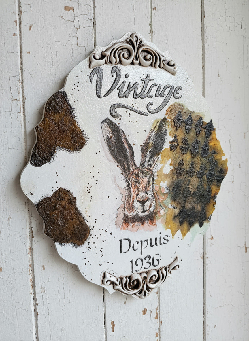 Plaque Vintage Lapin des bois deuis 1936