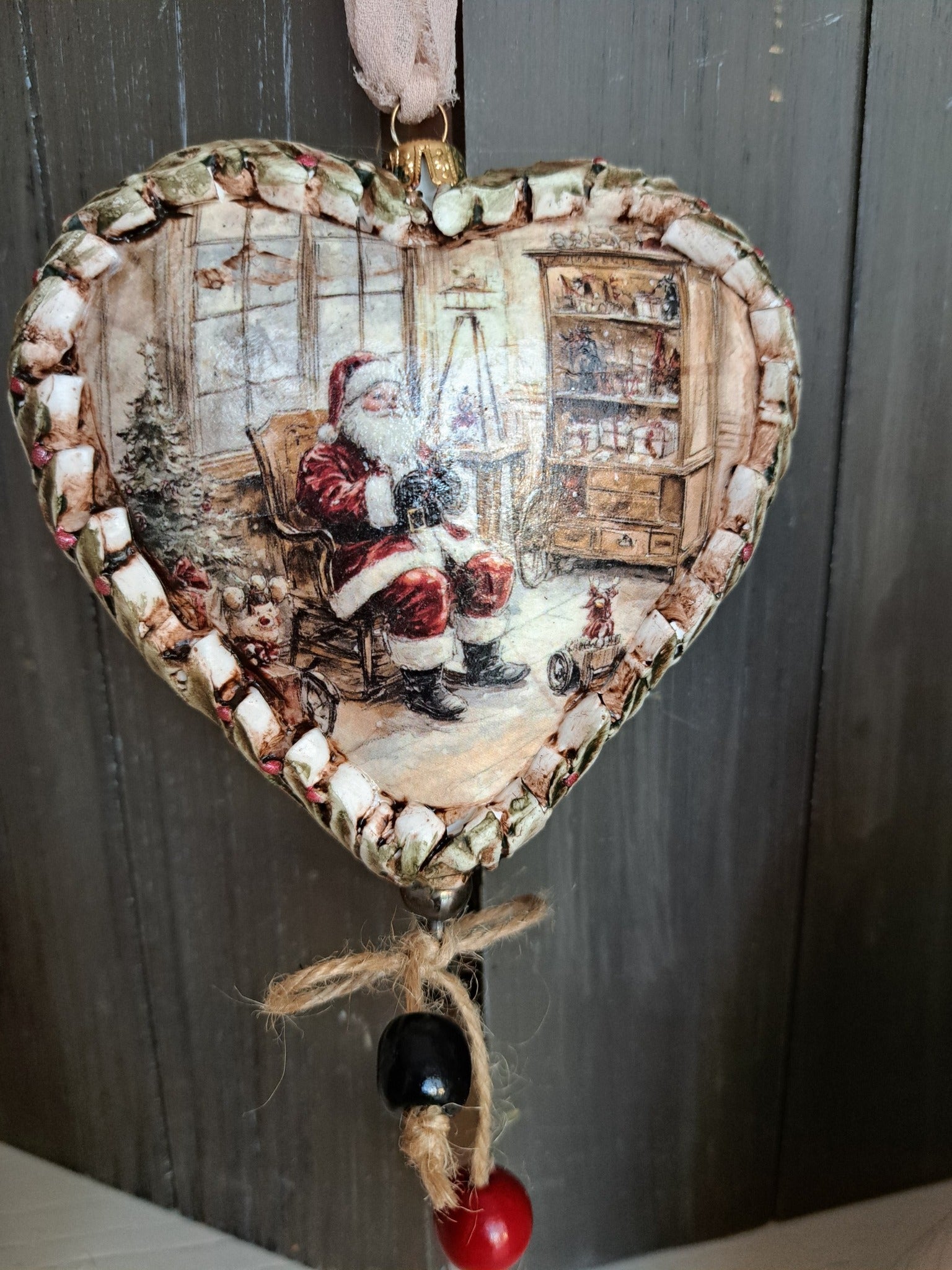 Coeur et medaillon