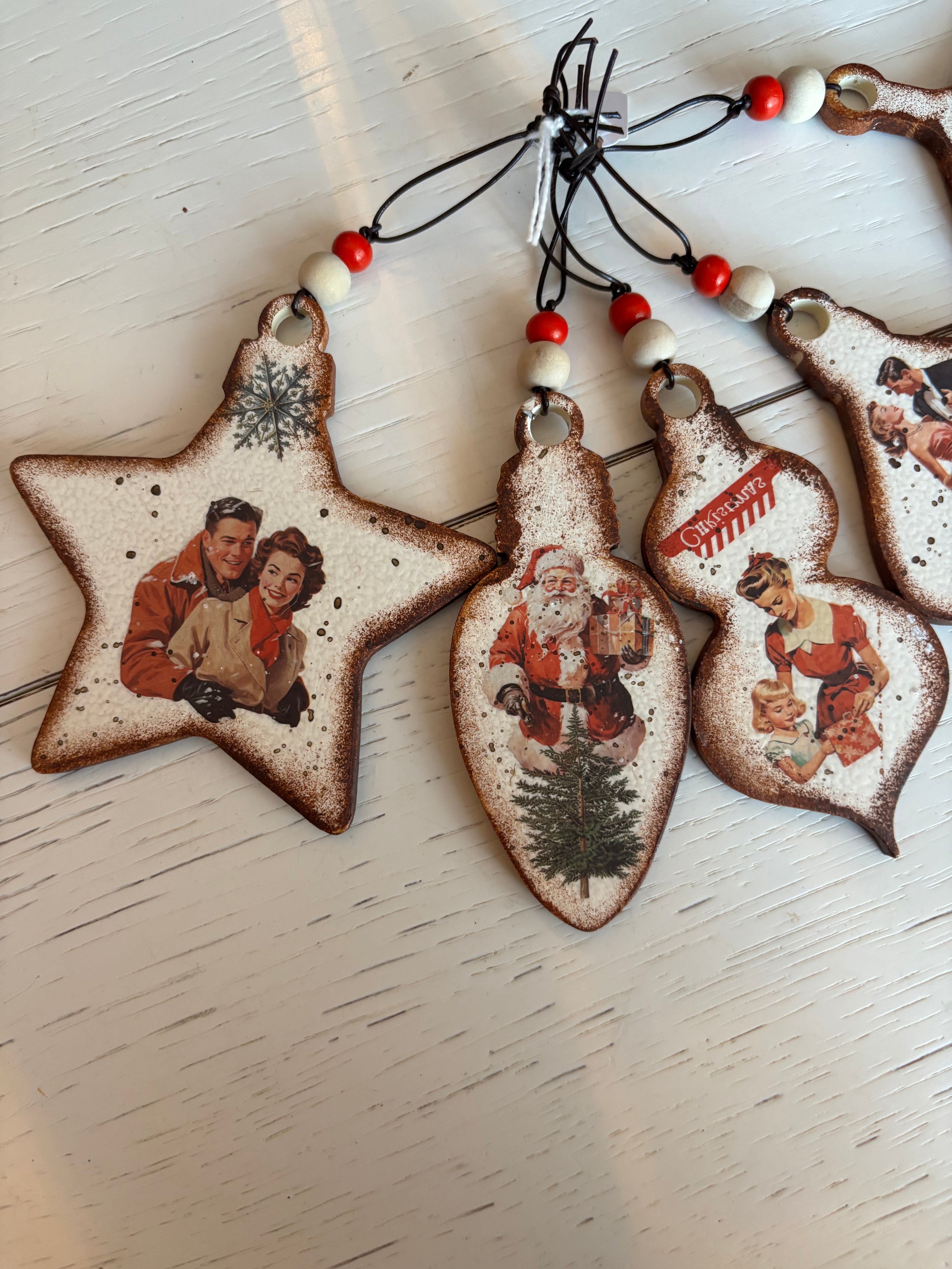 Suspensions de Noël rétro