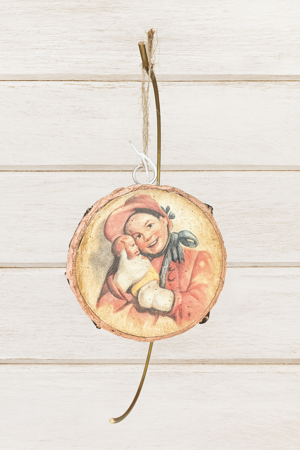 Tambourin Vintage Petit Garçon et Ours en Peluche
