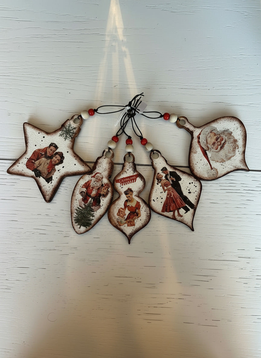 Suspensions de Noël rétro