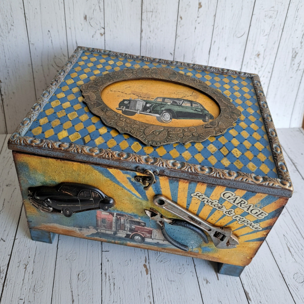 Boîte vintage Garage service